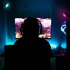Solight LED nabíjací RGB svetlo, diaľkový ovládač, Li-Ion, USB-C