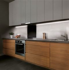 Solight LED stmievateľný pásik s bezdotykovým ovládaním, 3m, 180 LED, 4000K, IP65, 230V