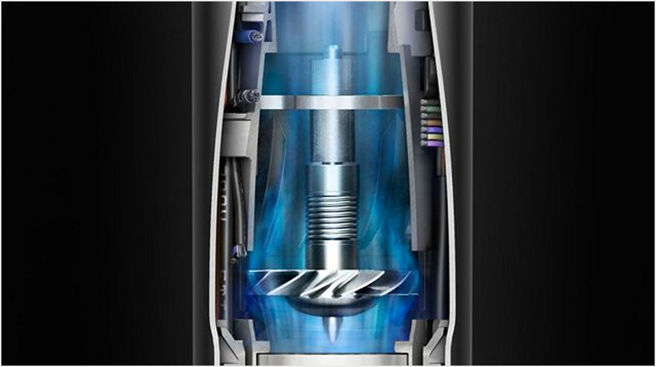 Poháňaný digitálne riadeným motorom Dyson V9