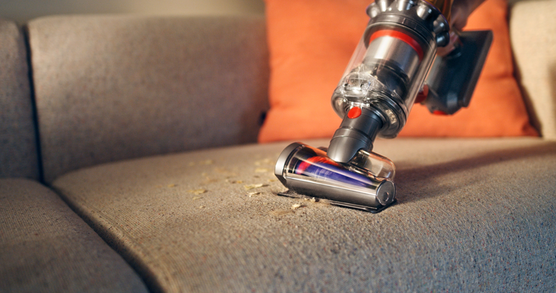 Hubica s kužeľovou kefou