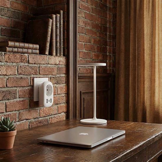 Solight cestovný adaptér s USB A+C 20W PD do Veľkej Británie, typ G