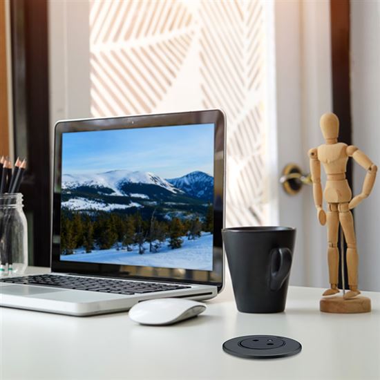 Solight 1z + 1x USB-C vstavaná zásuvka, nerez oceľ, EasyEject systém, predlžovací prívod 1,5m, 3x 1,5mm2, USB 3.0A, tmavá metalická 