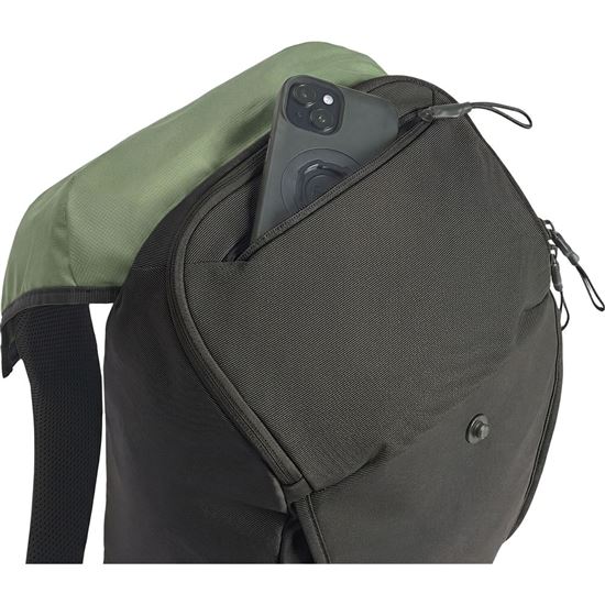 Thule Paramount batoh lite 20 l PARABP3016 - čierna